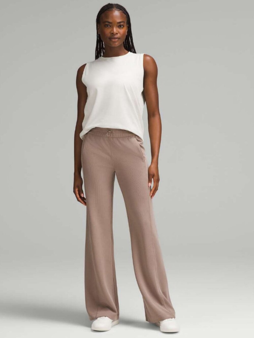 Lululemon Ribbed Softstream Mid-Rise Pant 32" in Taupetastic size 4